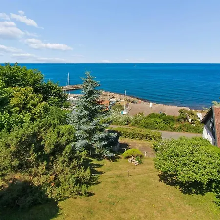 Apartment Goerel - 250m From The Sea By Interhome Hasle